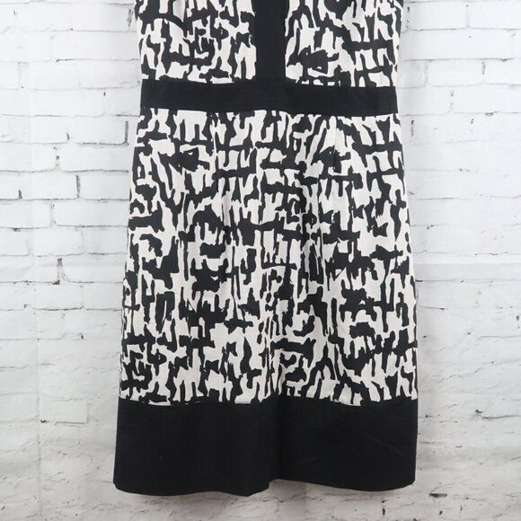 CHIC BY JACOB BLACK & WHITE DESIGN SHORT SLEEVE V NECK MIDI DRESS SIZE XS - Picture 5 of 9